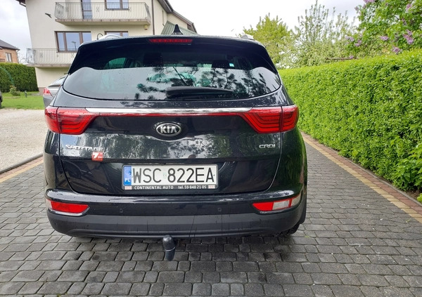 Kia Sportage cena 71000 przebieg: 179000, rok produkcji 2017 z Sochaczew małe 277